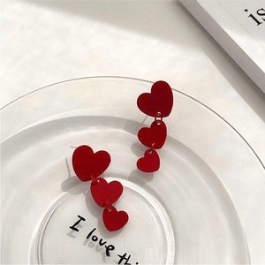 Love ❤️ earrings
